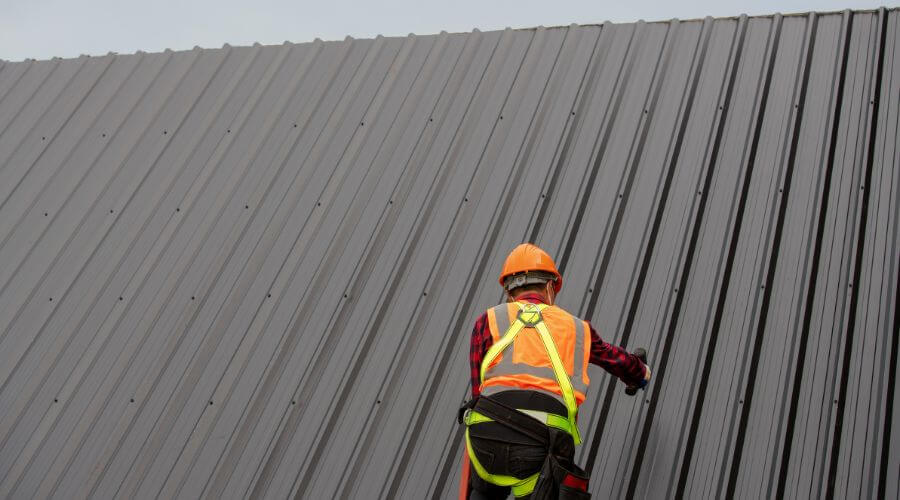 Professional metal roof installation services in Lonetree, WY